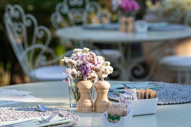 Romantic Dinner from Taormina with Vintage Car Tour - The Short Drive to the Castle: Why Those 20 Minutes Matter