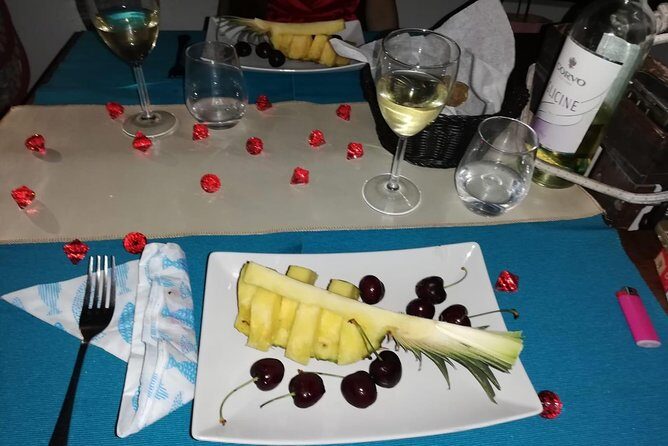 Romantic dinner on a boat - Catania - The boat ride off Catania: sailing when conditions allow