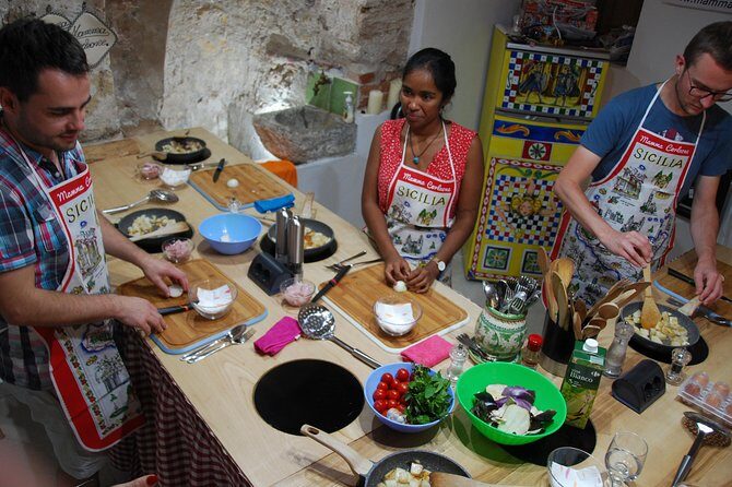 Sicilian Cooking Class : From Black to White - Key highlights at a glance