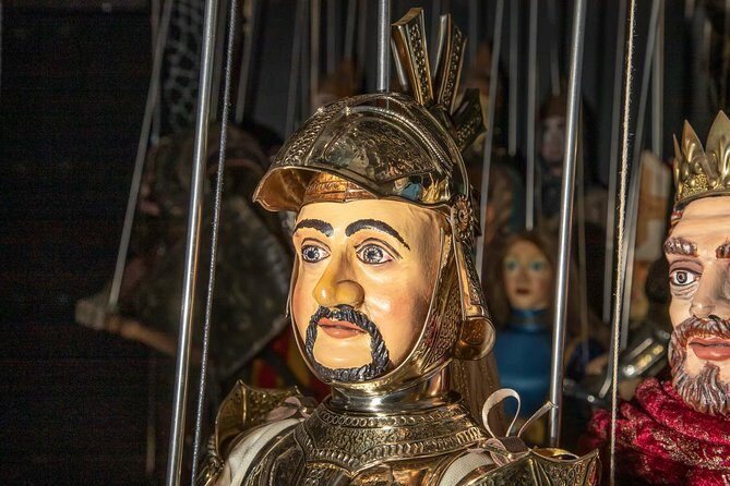 Sicilian puppets in Syracuse: show with behind-the-scenes visit - Price and value: $21.57 for show plus craft access
