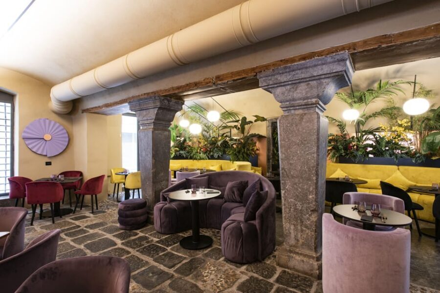 Sicilian wine tasting and hors d'oeuvres in an 18th century palace - Stepping Into Palermo’s Old Power: The Palace Setting