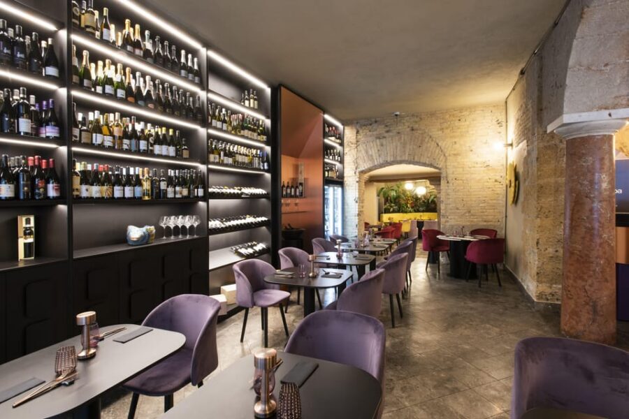 Sicilian wine tasting and hors d'oeuvres in an 18th century palace - What You’ll Taste: 4 Palermitan Appetizers and 4 Wine Pairings