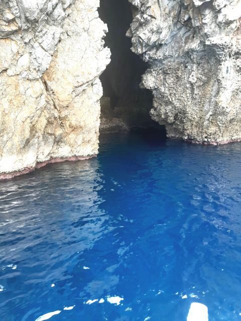 Taormina Coast : Classic Tour with aperitif - Comfort and Snorkel Gear: Bring What Helps You Enjoy the Water
