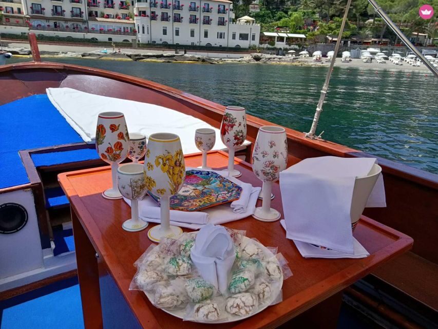 Taormina Coast : Classic Tour with aperitif - Capotaormina’s Grotto Moment: Day (Lovers’) Grotto Explained