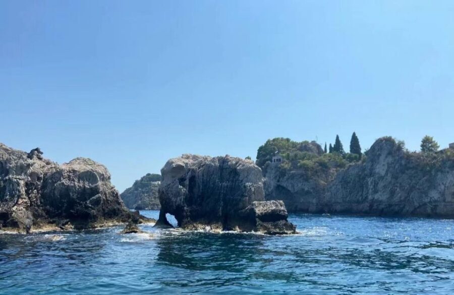 Taormina Coast : Classic Tour with aperitif - Isola Bella Marine Park: Swim Time Meets an Aperitif