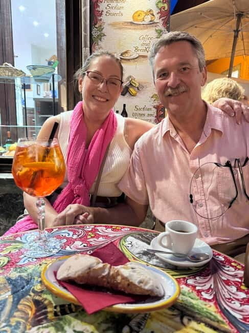 Taormina: exclusive tour with food, drinks, and sunset, pick-up from Catania - Duomo Square: guided context plus real time to shop