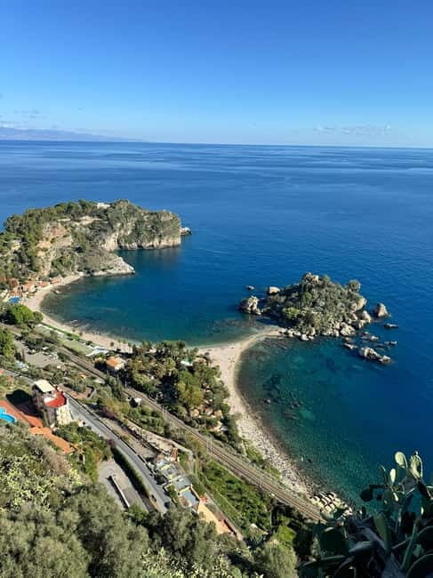 Taormina: exclusive tour with food, drinks, and sunset, pick-up from Catania - Aperitif and sunset: drinks, bars, and photo time that actually fits