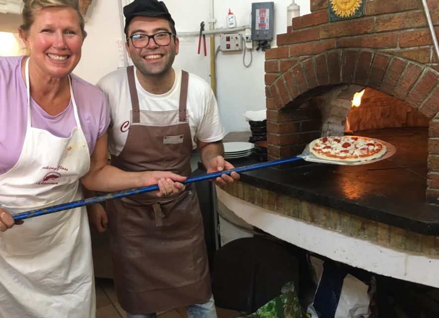 Taormina: Half-Day Pizza Making Class - Who Teaches This, and What That Changes for You