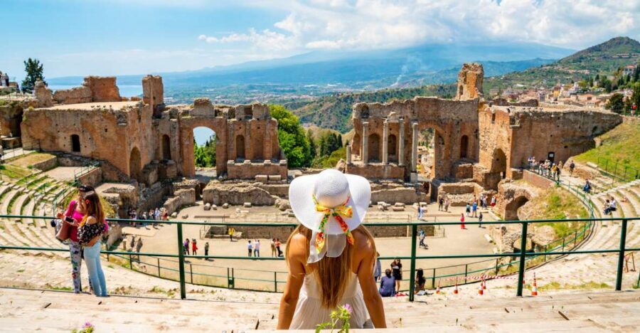 Taormina: Historical Highlights Private Guided Walking Tour - Why Taormina Feels Different With a Guide