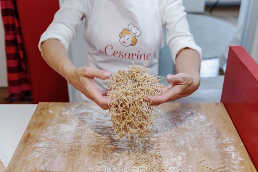 Taormina: Pasta & Tiramisu Cooking Class at a Local's Home - How The Evening Starts: Aperitivo, Prosecco, and Nibbles