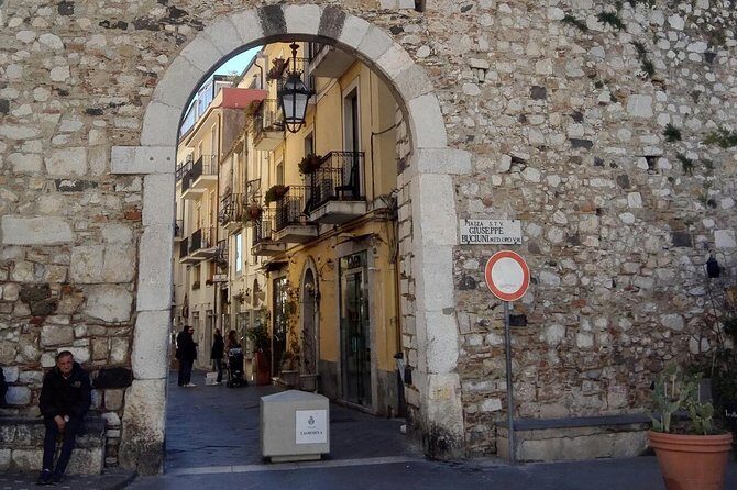 Taormina shore tour - for small group cruise passengers - Pickup at the Messina Cruise Terminal: Timing That Actually Matters