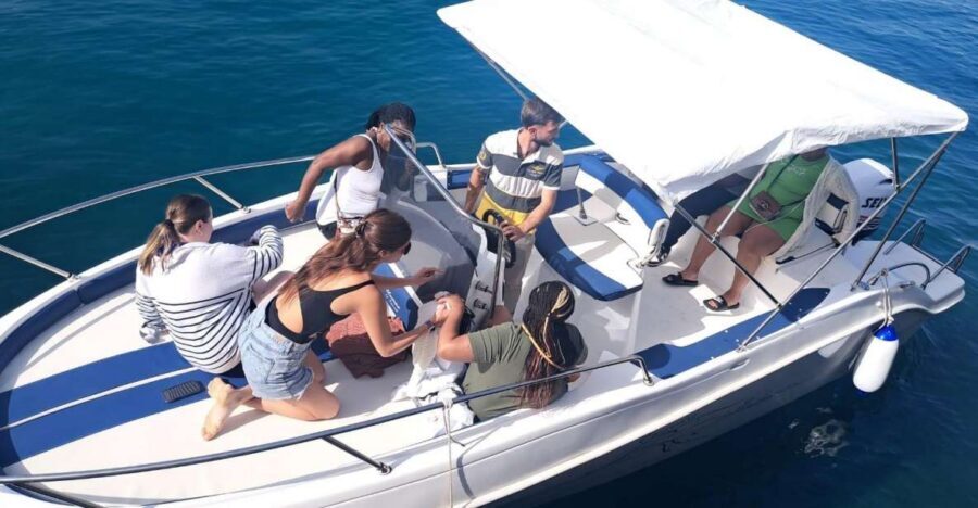 Taormina Sunset tour in search of dolphins with aperitif - The swim stop: what to expect from the sea pause