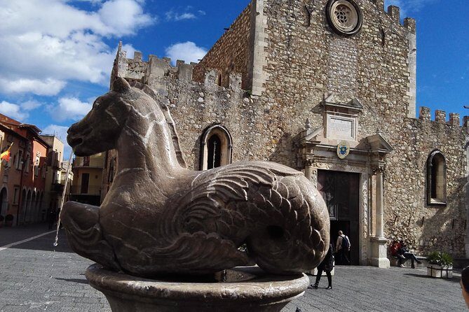 TASTE OF SICILY: Taormina, Messina + sicilian street food tasting - Why the small group (max 12) changes the whole experience