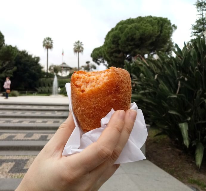 The Original Fish Market and Street Food Tour of Catania - Piazza del Duomo meets your guide: where the Catania day begins