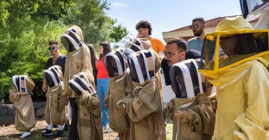 Zafferana Etnea:Honey extraction workshop and honey tasting - Key Things You’ll Notice During This Honey Workshop